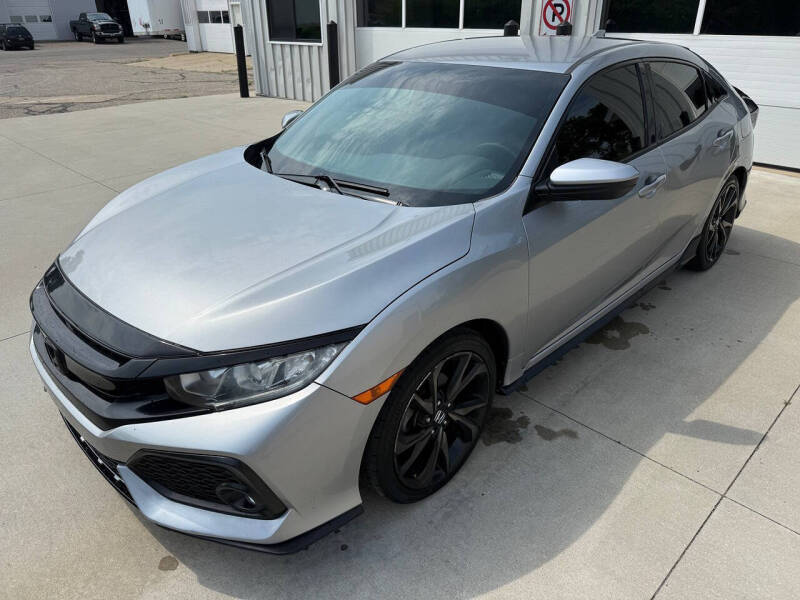 honda civic hatchback 2018 SHHFK7G4XJU205123 image honda civic hatchback 2018 SHHFK7G4XJU205123 image